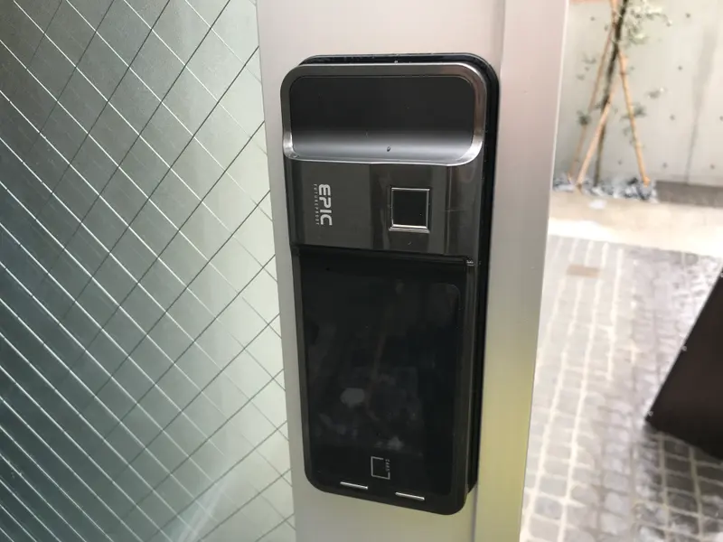 スマートロック「ES-F500D」店舗へ納入