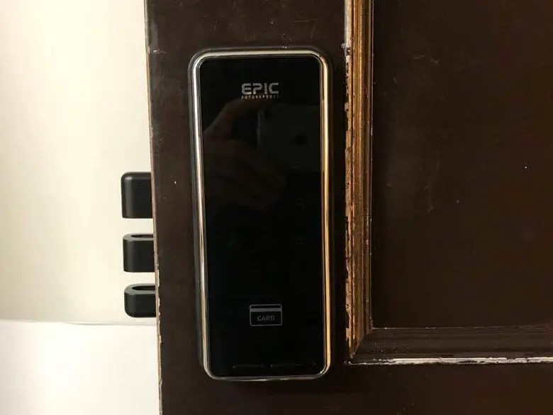 スマートロック「TOUCH HOOK 2」オフィスへ納入